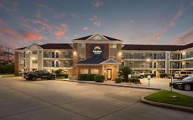 Suburban Extended Stay Hotel D'iberville